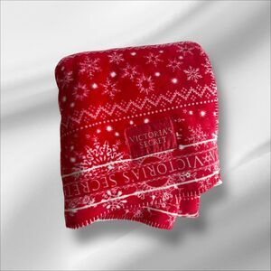 Victoria Secret Plush Throw Blanket Fleece 50x60